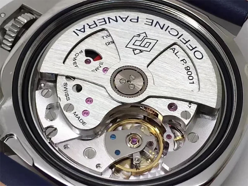 Реплика часов Panerai Luminor GMT PAM688
