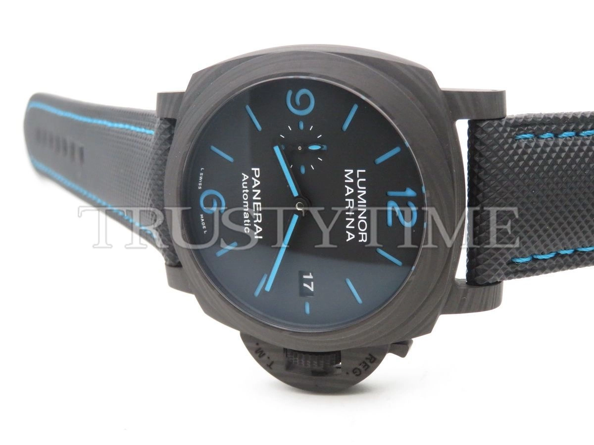 Копия часов Panerai Luminor 1950 3 Days Automatic Carbotech 44mm PAM01661