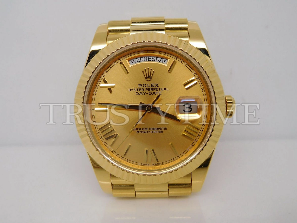 Копия часов Rolex Day-Date 40mm 228238-0006