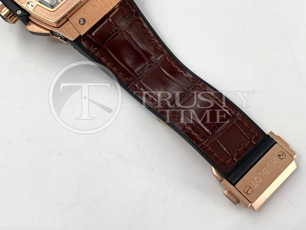 Копия часов Hublot Spirit of Big Bang 45 King Gold 601.OX.0183.LR