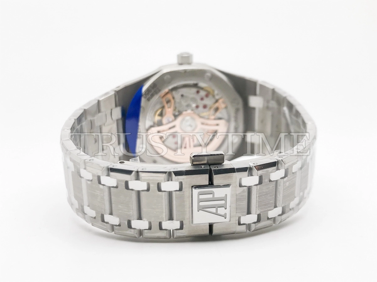 Копия часов Audemars Piguet Royal Oak Jumbo Extra-Thin Titanium 16202XT.OO.1240XT.01