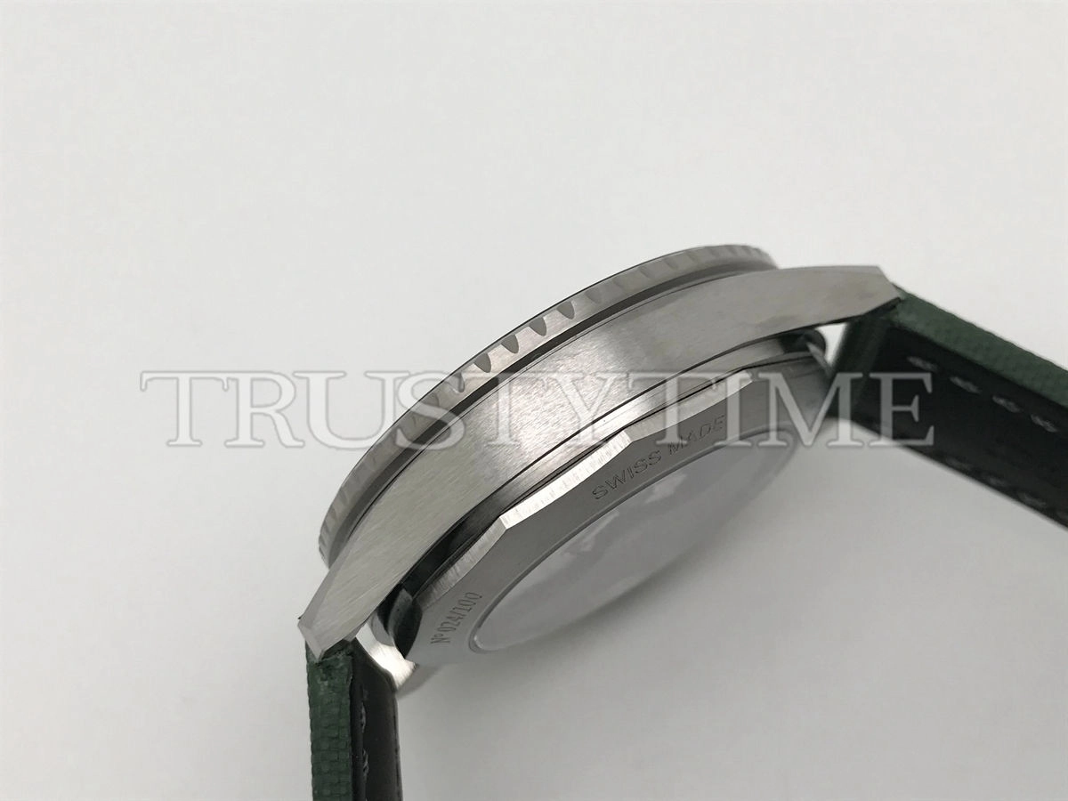 Копия часов Blancpain Fifty Fathoms Bathyscaphe 5000-1153-H52A