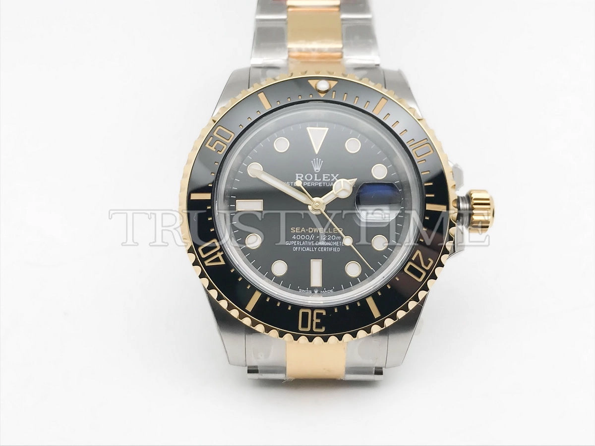 Копия часов Rolex Sea-Dweller 43mm 126603-0001