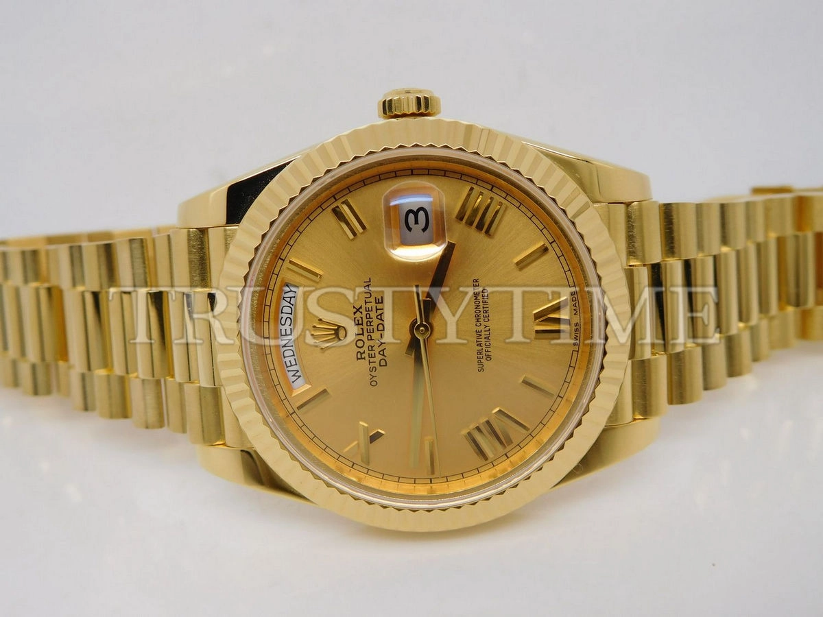 Копия часов Rolex Day-Date 40mm 228238-0006