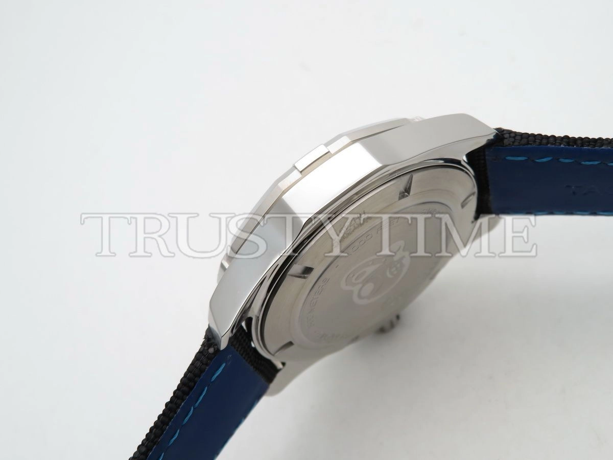 Копия часов Tag Heuer Aquaracer Calibre 5 43mm WAY201C.FC6395