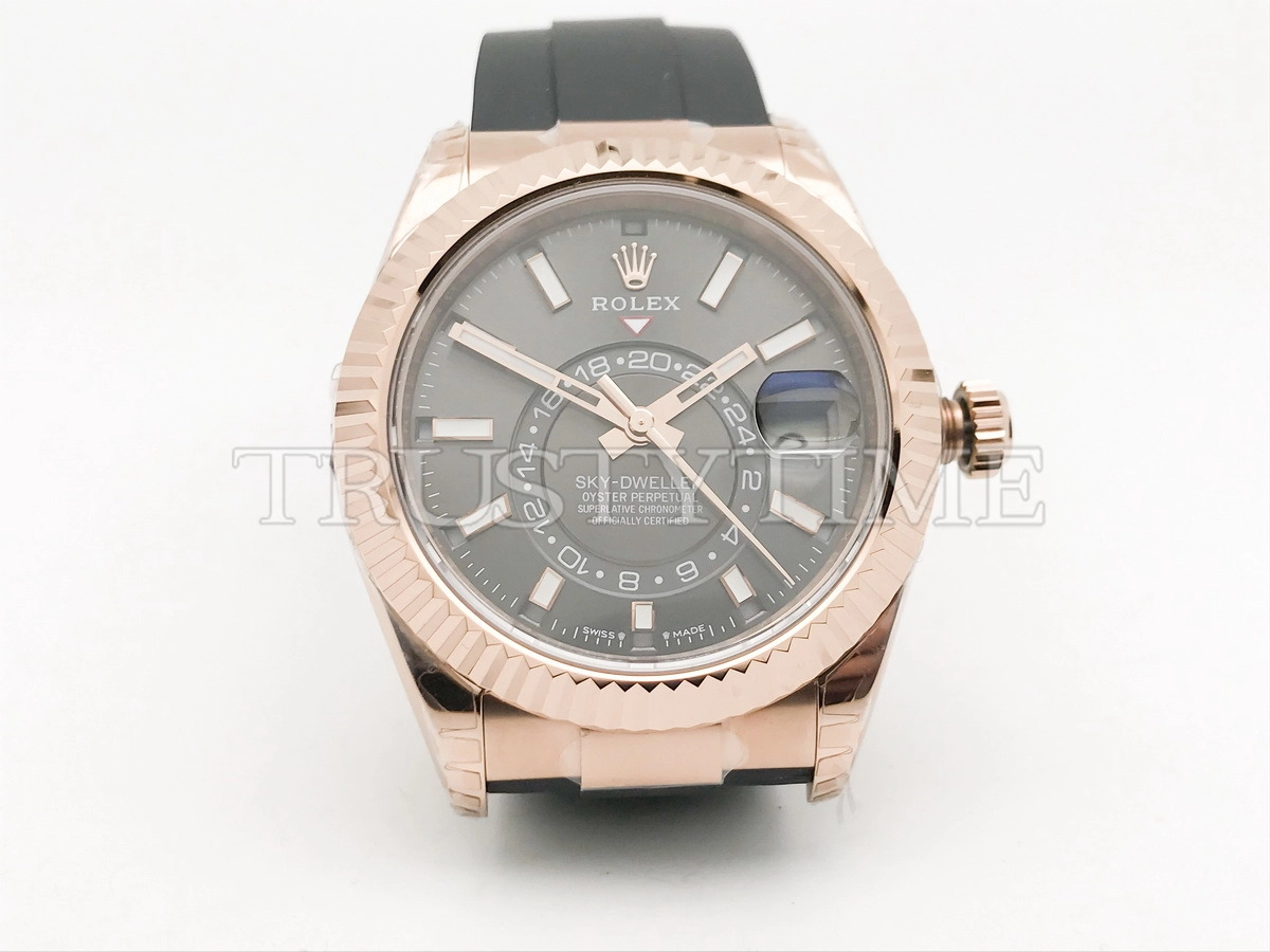 Копия часов Rolex Sky-Dweller 42mm 336235-0004