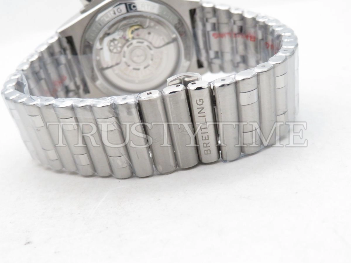 Копия часов Breitling Chronomat B01 42 AB0134101L2A1