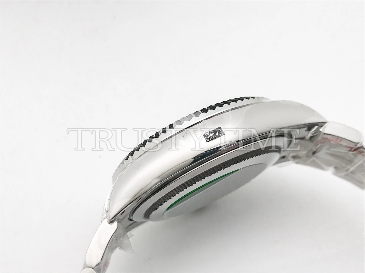 Копия часов Rolex Sky-Dweller 42mm 326934-0007