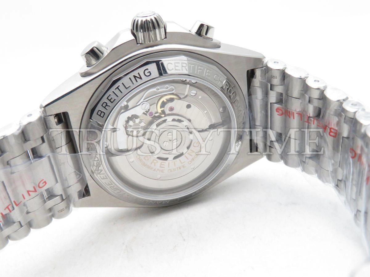 Копия часов Breitling Chronomat B01 42 AB0134101L2A1