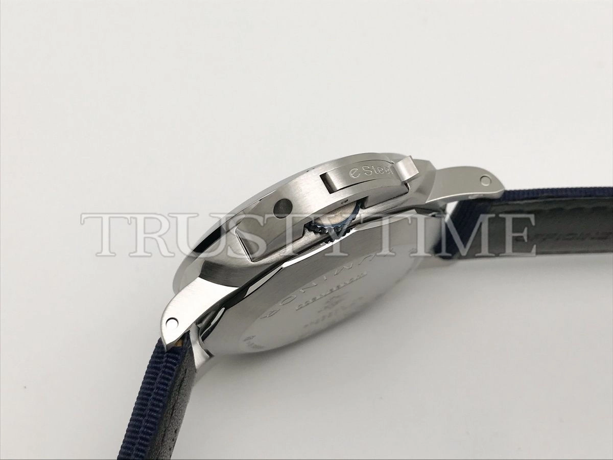 Копия часов Panerai Luminor 1950 Marina 3 Days Automatic eSteel Blue Profondo 44mm PAM01157
