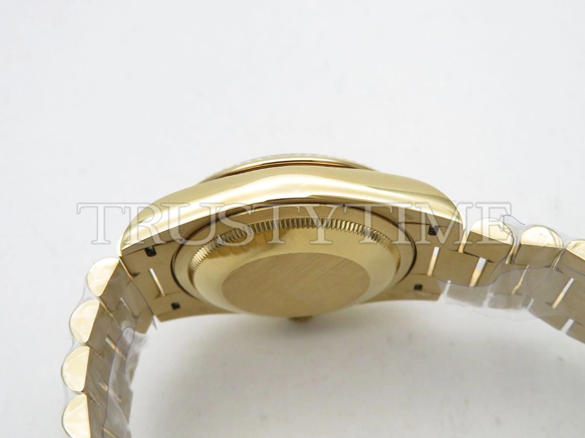 Копия часов Rolex Day-Date 36mm 128238-0045