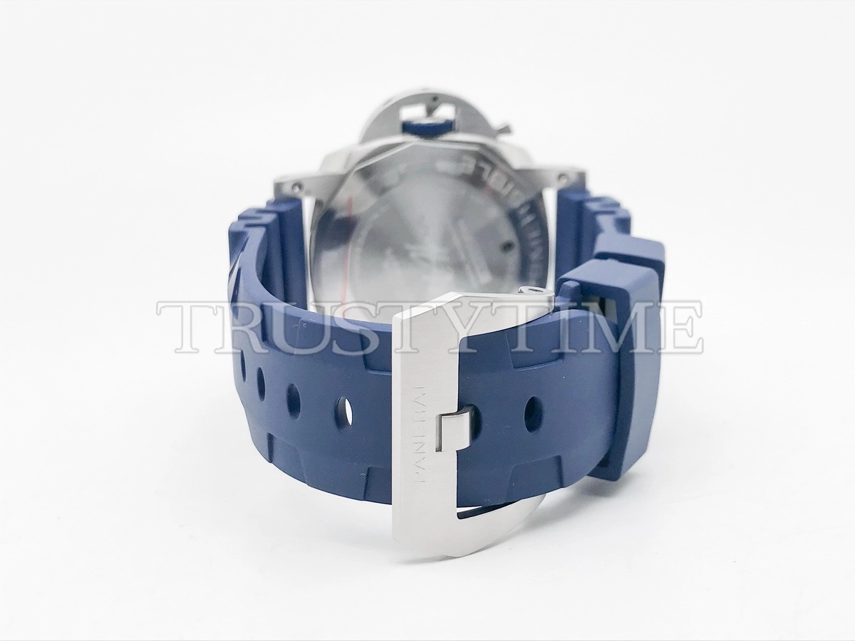 Копия часов Panerai Submersible QuarantaQuattro Mike Horn 44mm PAM01676