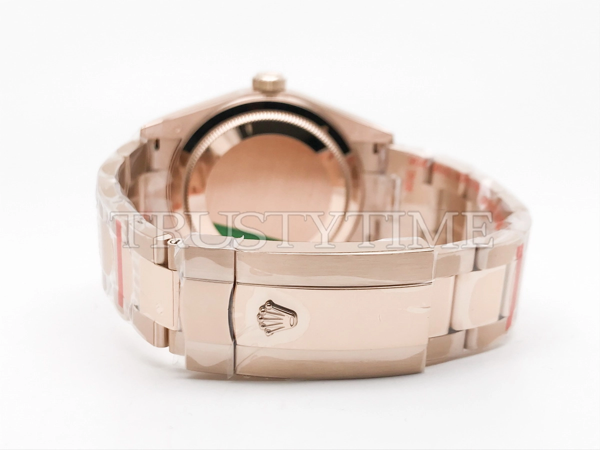 Копия часов Rolex Sky-Dweller 42mm 326935-0002