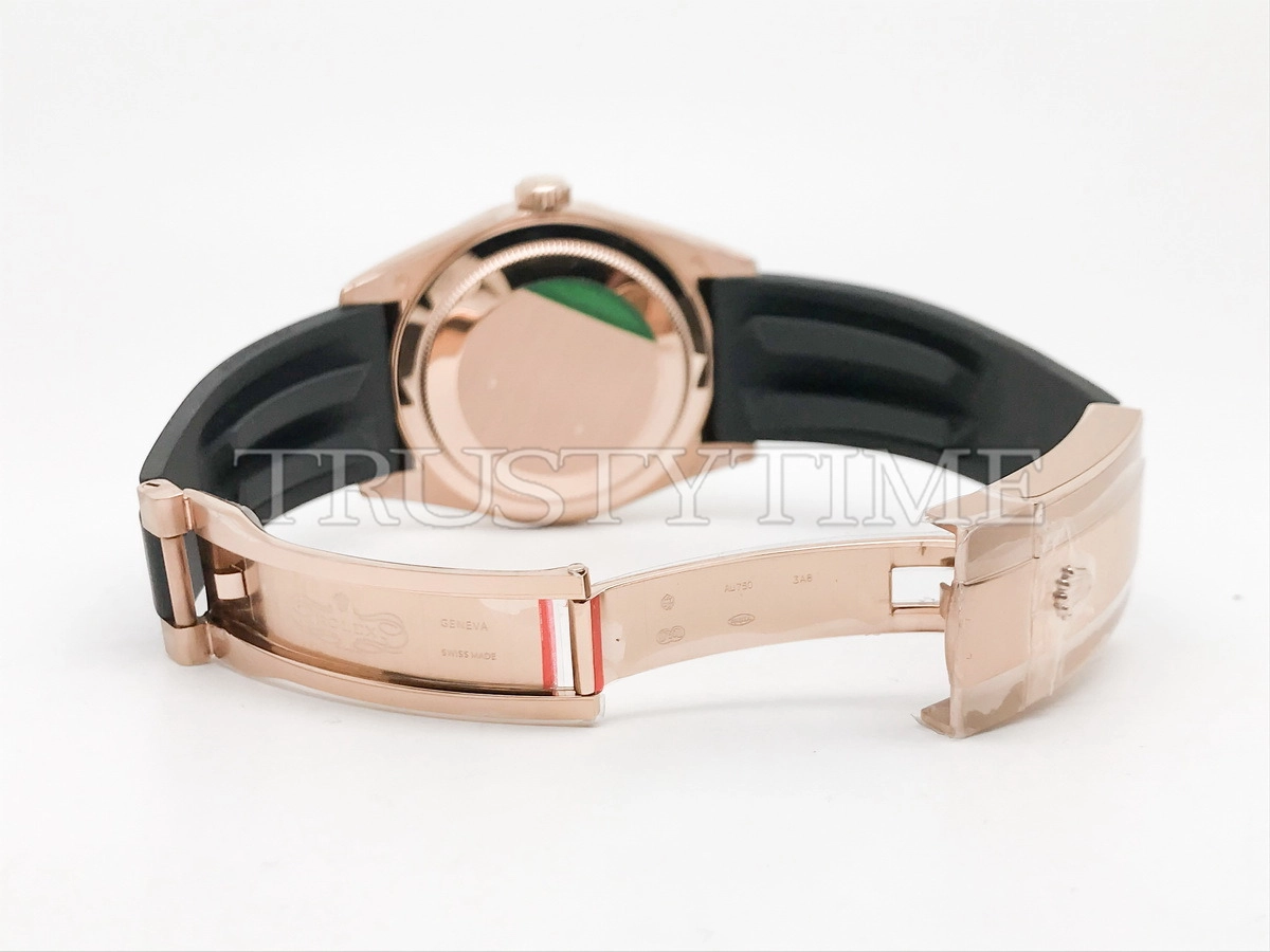 Копия часов Rolex Sky-Dweller 42mm 336235-0004