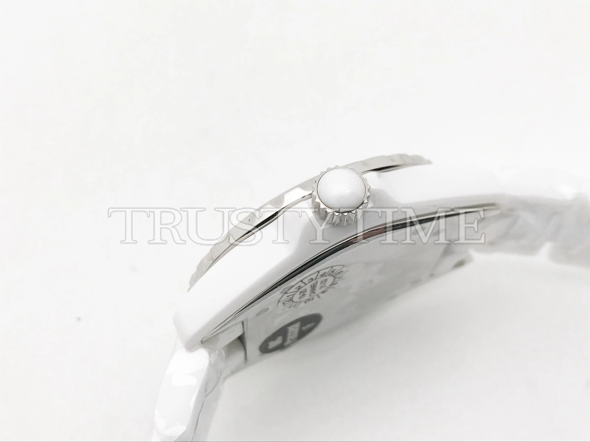 Копия часов Chanel Mademoiselle J-12 38 H5241