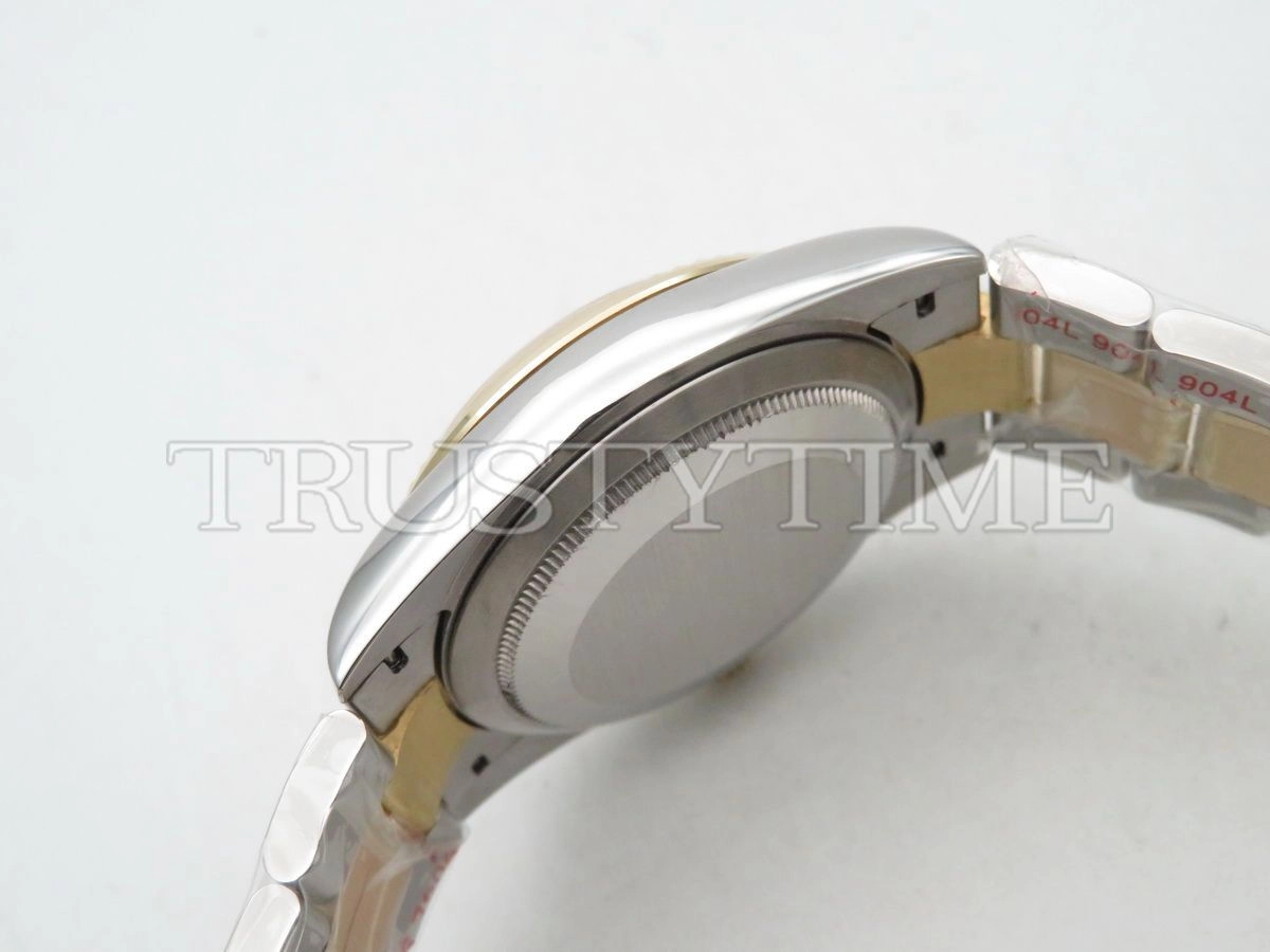 Копия часов Rolex DateJust 36mm 126233-0032