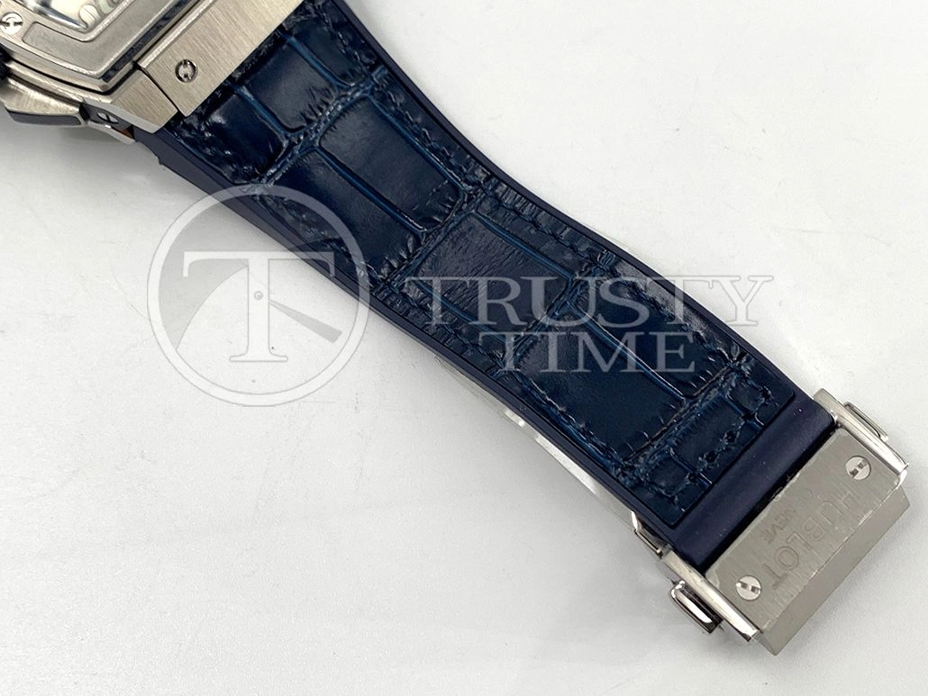 Копия часов Hublot Spirit of Big Bang 601.NX.7170.LR