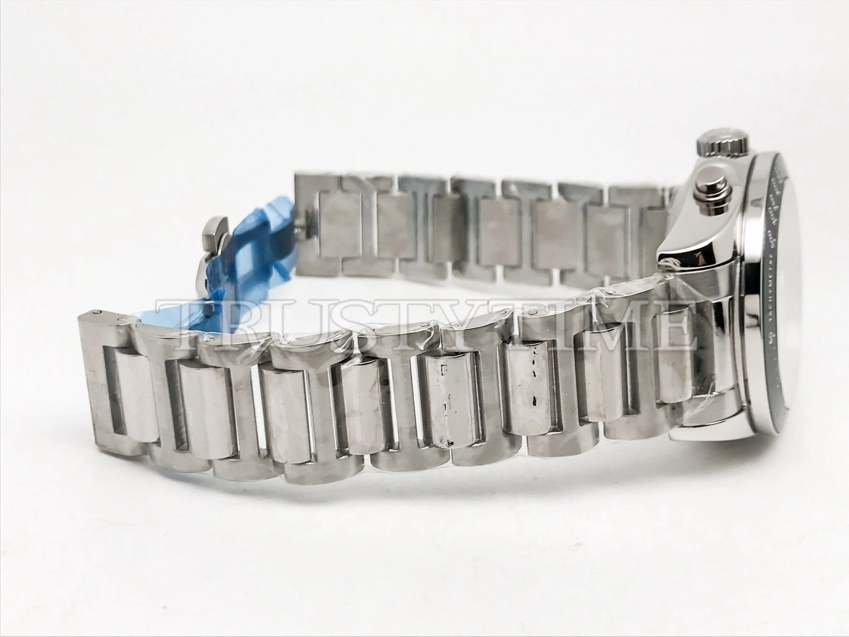 Копия часов Longines Conquest Chronograph 42 L3.835.4.32.6