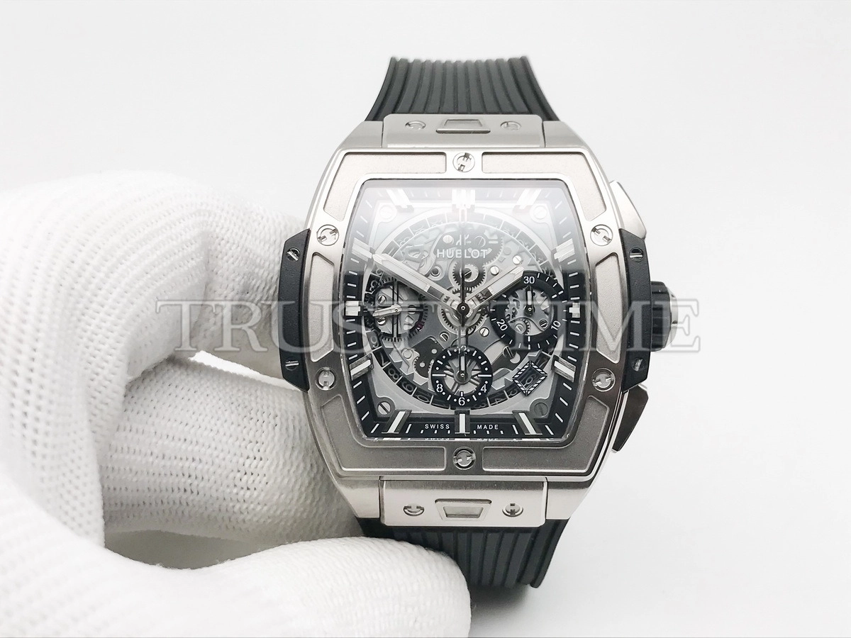 Копия часов Hublot Spirit Of Big Bang Titanium 42 642.NX.0170.RX