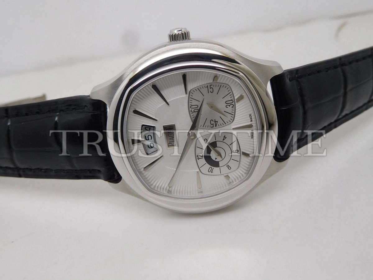 Копия часов Piaget Emperador Coussin Dual Time 42mm G0A32016