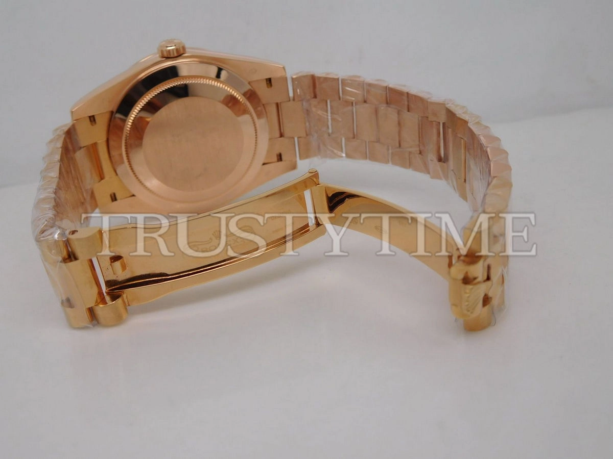Копия часов Rolex Day-Date 40mm 228345RBR-0006