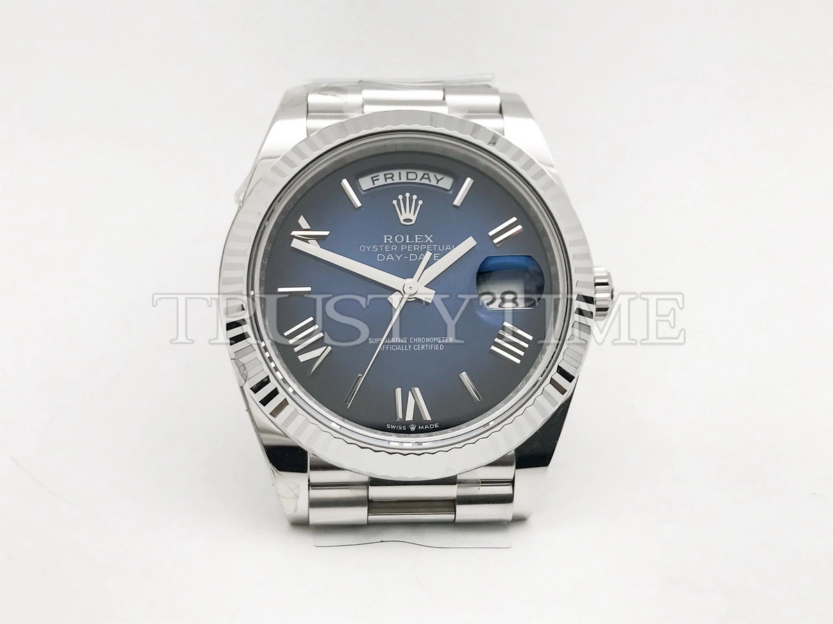 Копия часов Rolex Day-Date 40mm 228239-0006